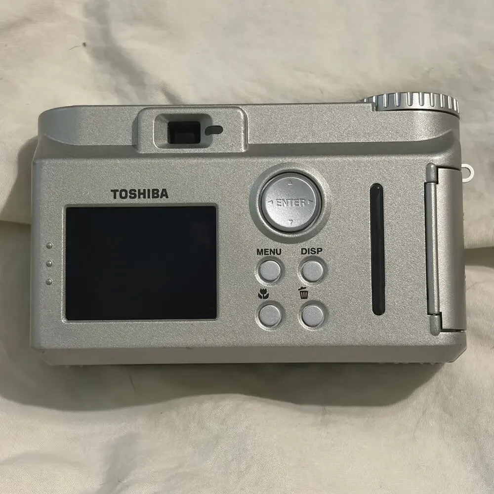 Vtg Toshiba PDR-M4 2.1 Megapixel Digital Still Camera Bundle Silver Working